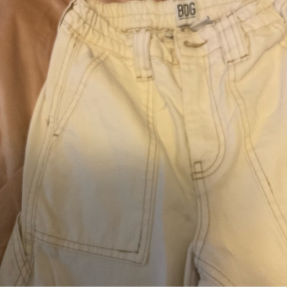 BDG skate Cream Multi-Pocket Cargo Pant size W24 L32 - Picture 5 of 16